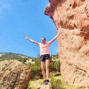 Meet your Posher, Lily